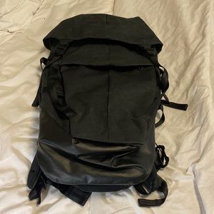 25 L day pack like new condition